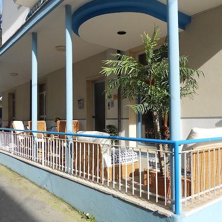Hotel Villa Dei Platani 贝拉里亚-伊贾马里纳 外观 照片