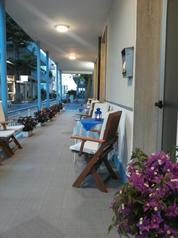 Hotel Villa Dei Platani 贝拉里亚-伊贾马里纳 外观 照片