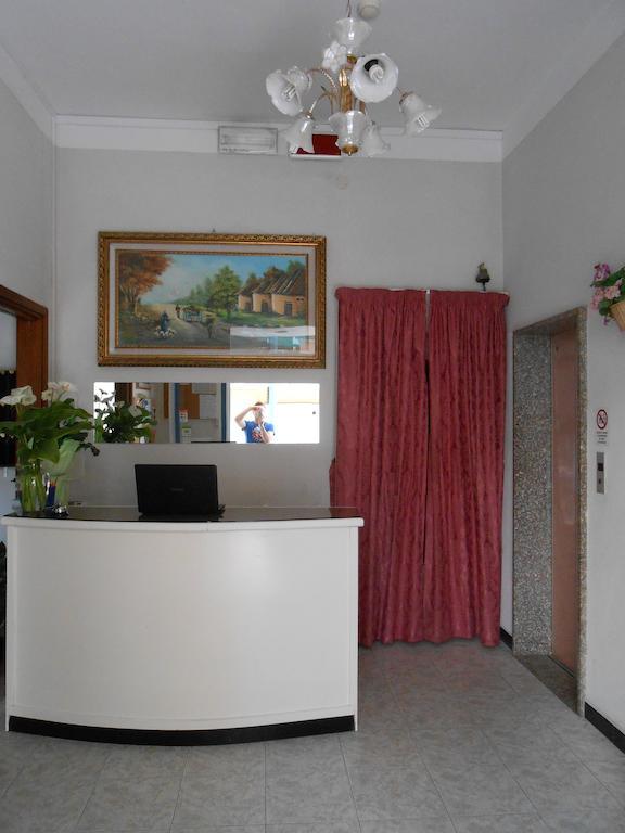 Hotel Villa Dei Platani 贝拉里亚-伊贾马里纳 外观 照片