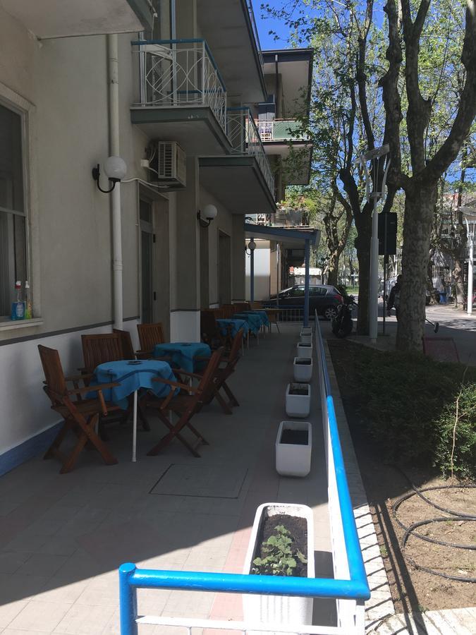 Hotel Villa Dei Platani 贝拉里亚-伊贾马里纳 外观 照片